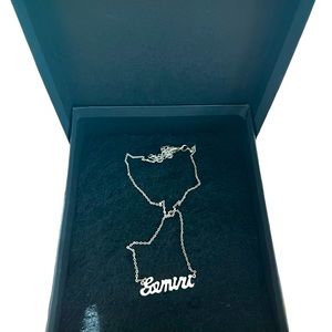 Forever 21 silver Gemini necklace. Zodiac sign